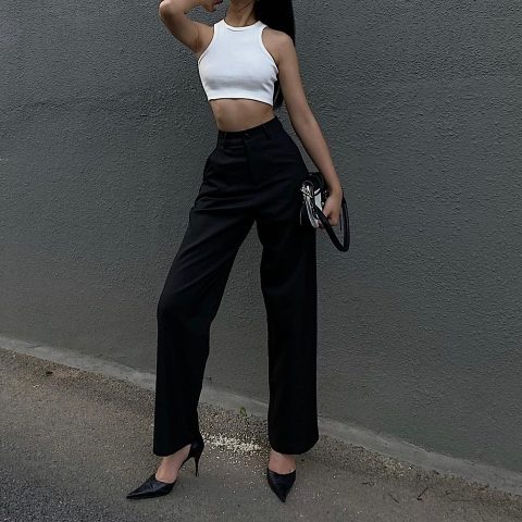 ラウンジ嬢のバイトにおけるスタイリッシュな服装ポイント